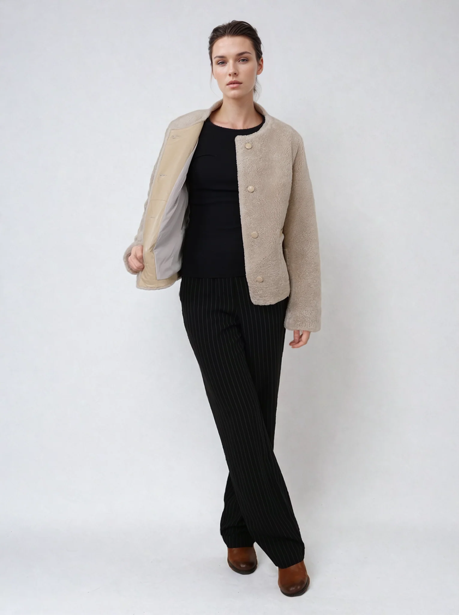 Horia, 55 cm. - Curly Lamb - Kvinder - Dark Beige - Image 3
