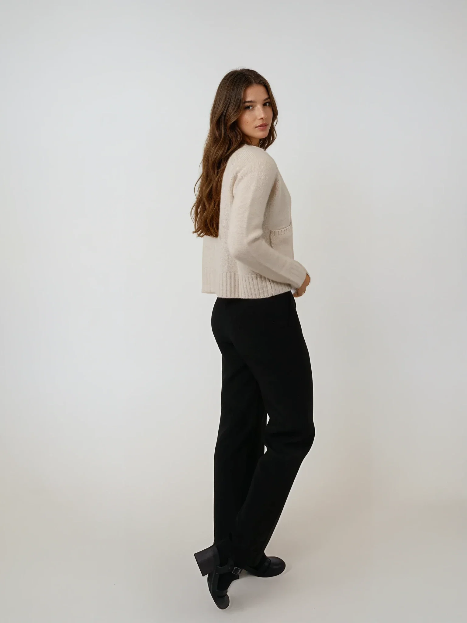 P-4062 Cardigan - 100% Pure Cashmere - Damer - Lys Beige - Image 3