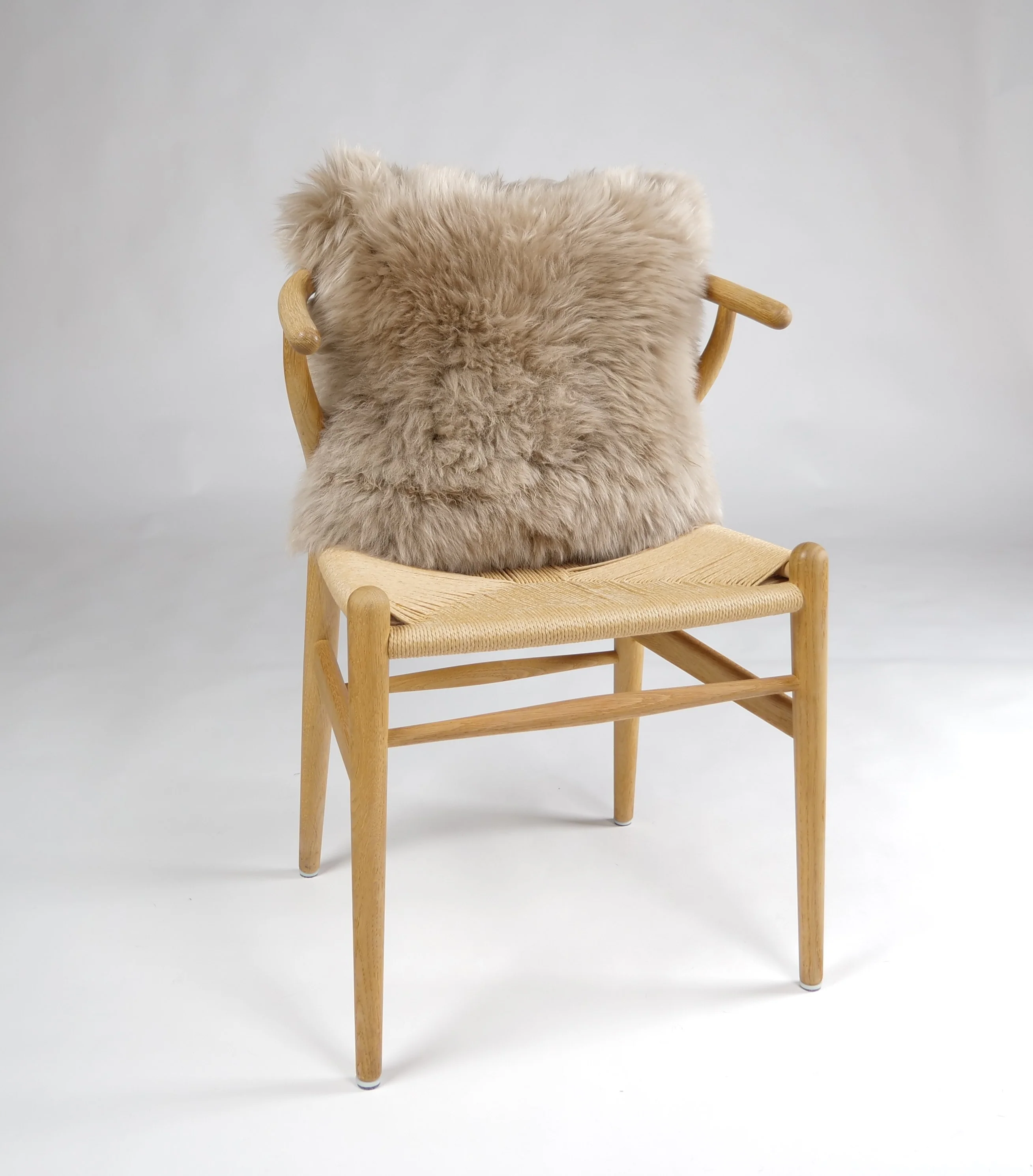 Pude cover i New Zeelandsk lamme skind - Camel - Image 2